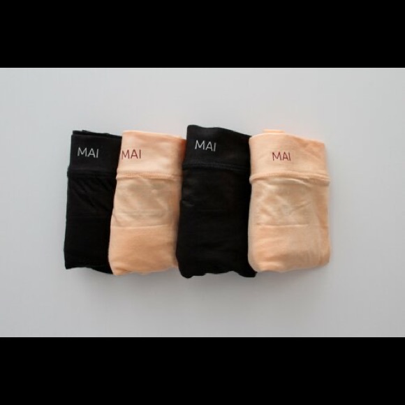 ⭐️SALE⭐️ MAI 4 Pack Comfy Thongs - Picture 2 of 5